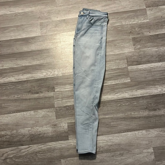 American Eagle skinny jeans- high waisted- super stretch - Picture 1 of 3
